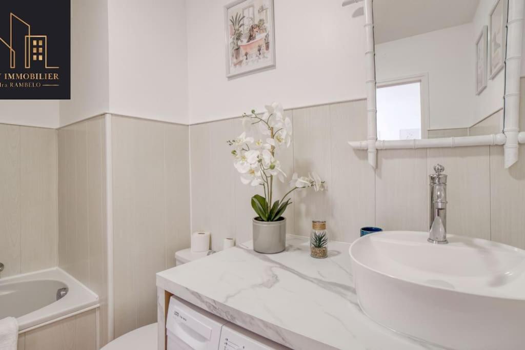 Appartement Pastel Cluses Buitenkant foto