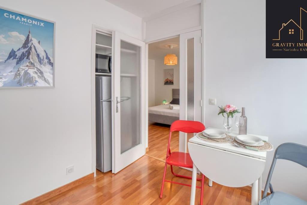 Appartement Pastel Cluses Buitenkant foto