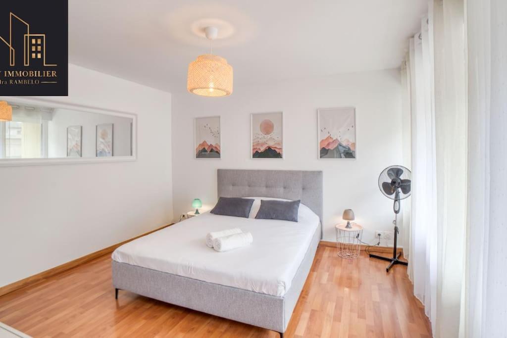 Appartement Pastel Cluses Buitenkant foto